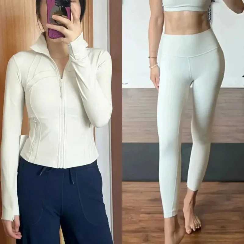2025 Gold Label Short Sport Jacket Set Womens Yoga Clothes Slimming Fitness Jacket Active Wear Exercise Clothing FemaleT251211
