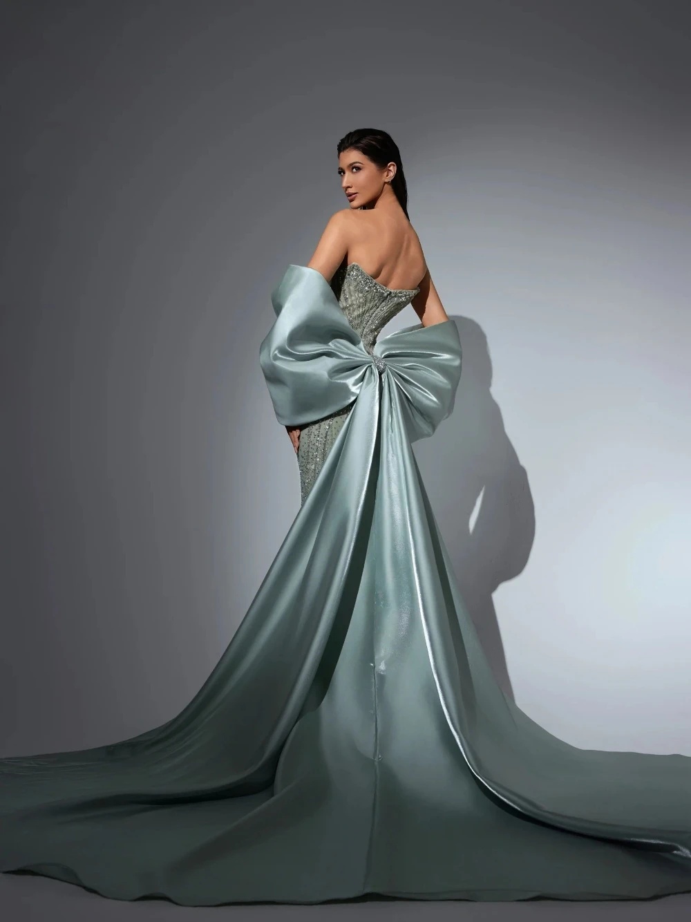 Gorgeous Sequin Beading Evening Dresses Strapless Prom Gown Detachable Train Mermaid Backless Princess Customized Vestidos De Noche Plus Size