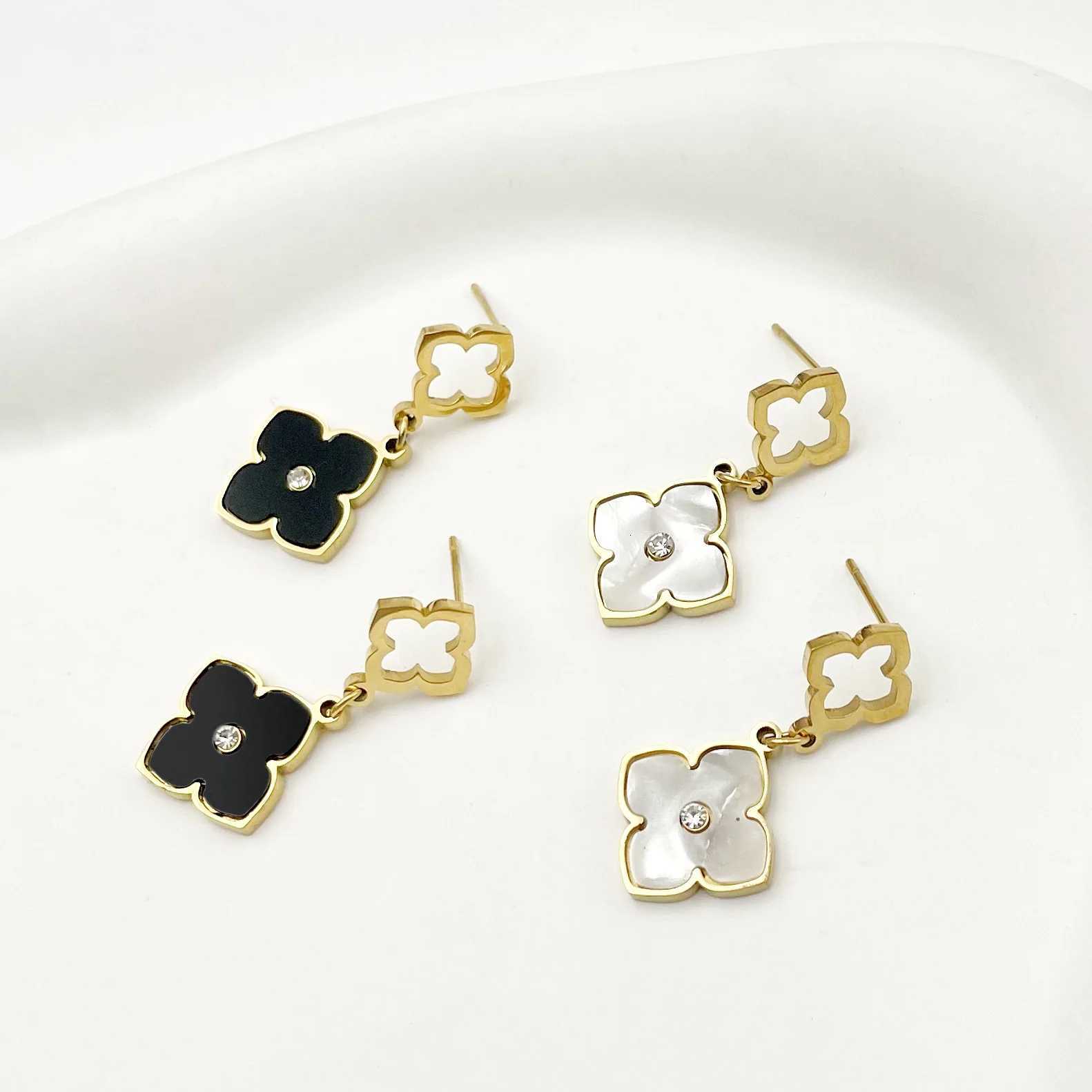 Stainl Steel Stud Earrings for Wen Titanium Steel Internet Celebrity 14K Gold Korean Fashion Jewelry Y251210