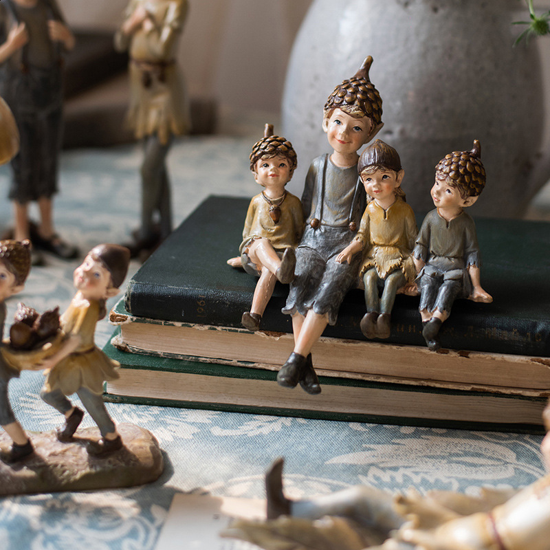 Cute Cartoon Fantasy Forest Elf Resin Craft Ornament Living Room TV Cabinet Bedroom Balcony Garden Desktop Home Decoration Gift 240304