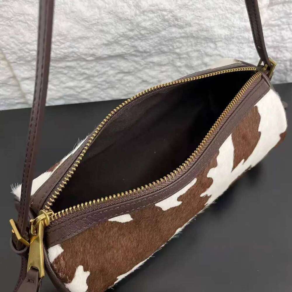 Niche Design Horizontal Barrel-Shaped Flap Cow-Print Real Leather / Fur Women Shoulder Crossbody Bag Small 251211
