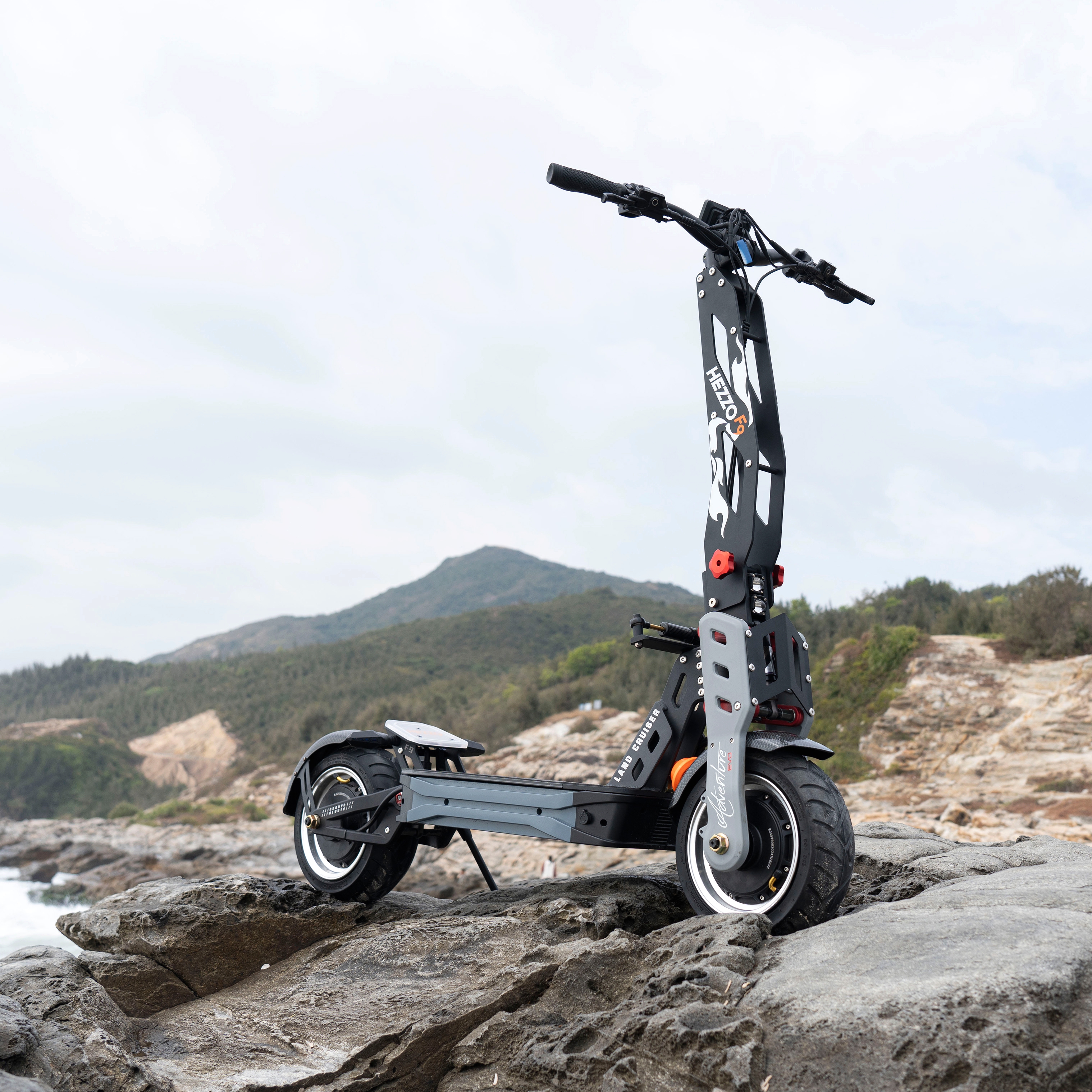 HEZZO F9 Escooter 60V 8000W Dual Motors 53Mph 12Inch Offroad Electric Scooter 40Ah 21700 Foldable Powerful Electric Kick Scooter With Steering Damper