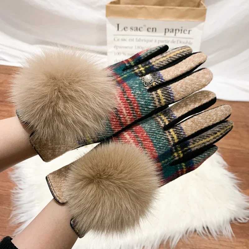 17 Designs Elegant Winter Gloves for Women Classic Plaid Fox Fur Pompom Touch Screen Plush Lining Thick Gloves Female Gift Y251211