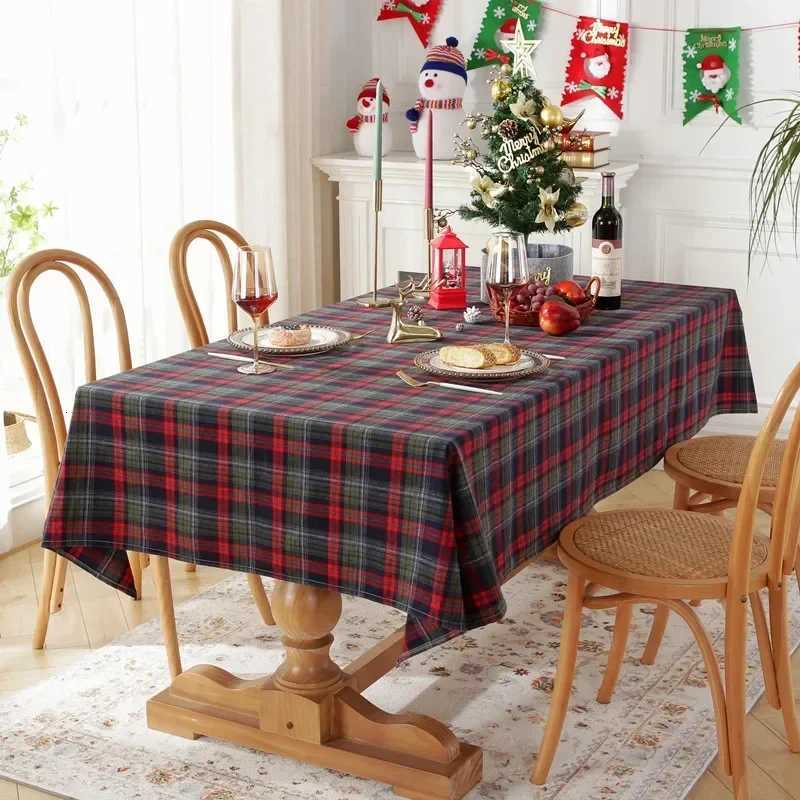 Christmas Decorative Table cloth Red green checkered coffee table tablecloth PolyesterCotton Red Green Table cover for HomeParty H251211