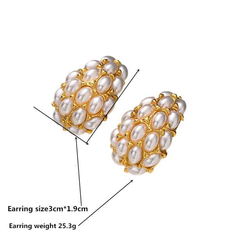 New hollow water drop imitation pearl earrings Fashionable and simple golden ladies banquet exquisite gift Y251210
