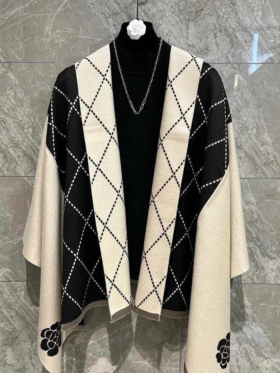 Elegant Women Double Colors Jacquard Acrylic Cashmere Scarf Shawl Spring Summer Leisure Office Wraps Winter Neckerchief Y251211