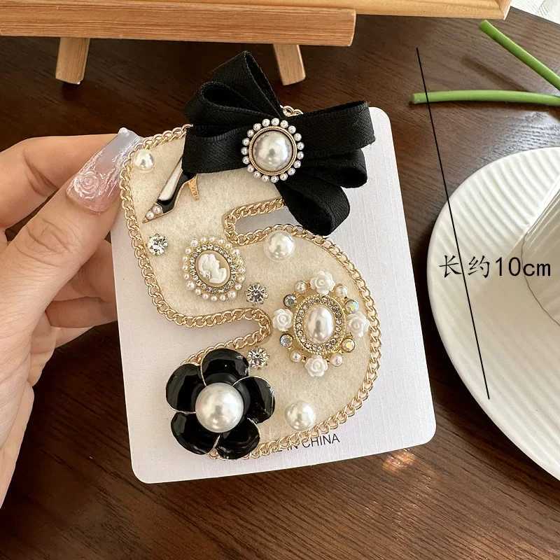 Korean Fashion Fabric Bow Brooches for Wen Rhinestone Pearl wer Corsage Elegant Lel Pins Luxry Jewelry Gifts Y251210