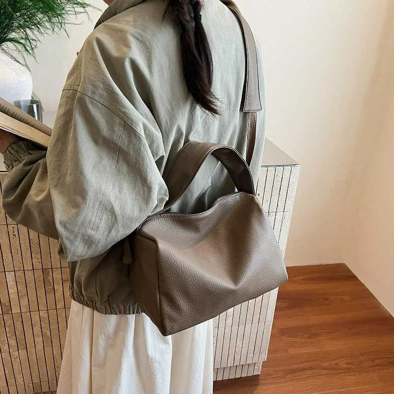 Fi Slouchy Relaxing Shopping Crossbody Bag Veet Simple Cmuting Tote Bag Large Capacity Versatile Texture low Bag Y251211