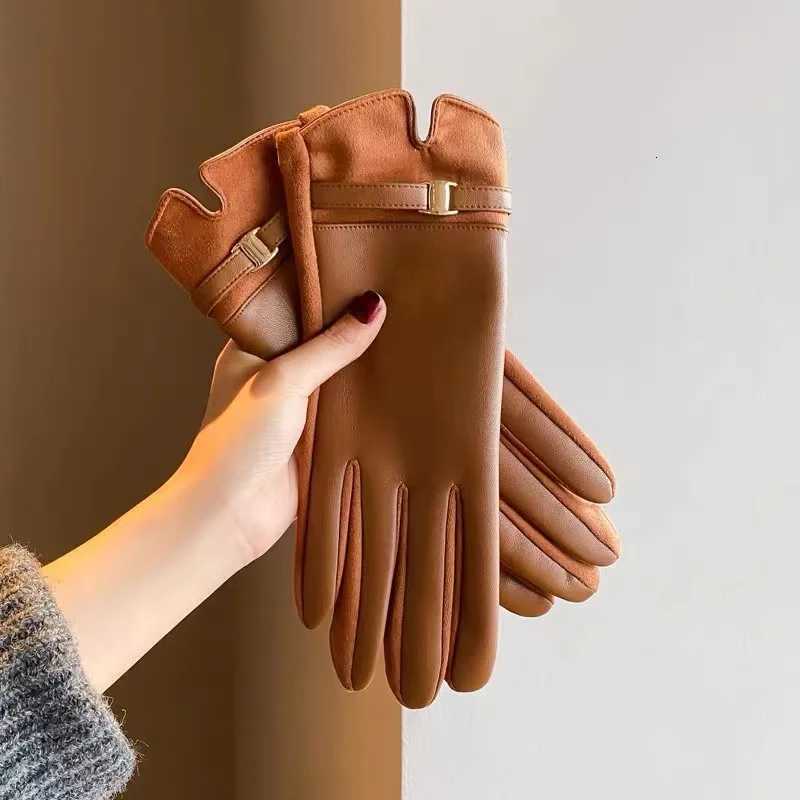 2025 New Gloves for Women in Winter Warm and Plush Thickened Cold Proof Driving Touch Screen Gloves for Outdoor Cycling Y251211