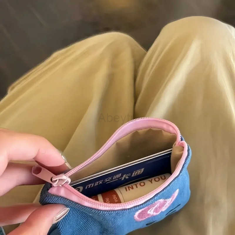 Sanrio New Hello Kitty Cute Coin Purse - Kawaii Small Storage Bag Cartoon Zipper Pouch for Girls Cash Cards H251211