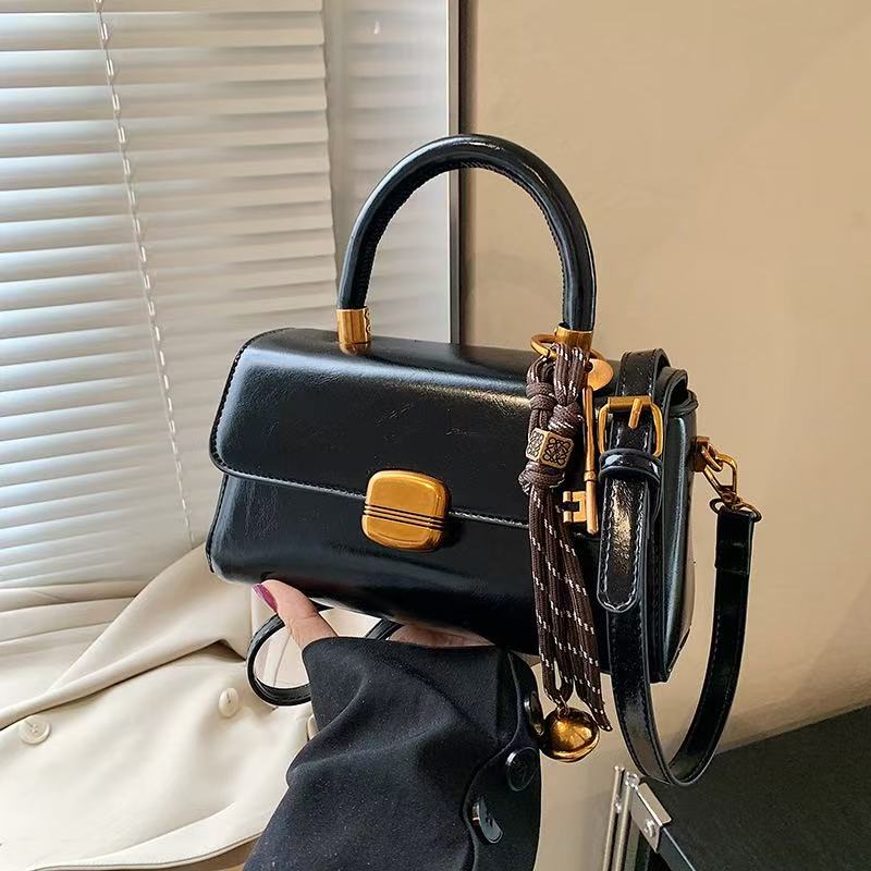 2025 Texture Classic New Autumn And Winter Versatile Storage Crossbody Bag Simple And Fashionable Hand-Held Small Square Bag