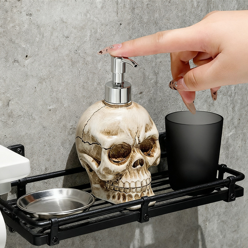 Liquid Soap Dispenser Skull Soap Dispenser Bottle Refill Pump Halloween Decor Shampoo Holder Soap Dispenser Ornament for Home Bathroom 230820