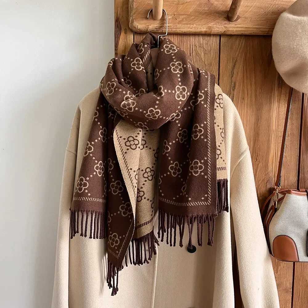 Tassel shawl with winter high-end feel versatile and simple outer layer jacquard imitation cashmere warm scarf Y251211