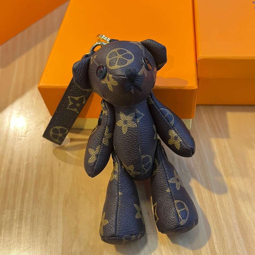 Classic Trendy Rabbit Car Pendant Old Flower Bear Bulldog Bag Keychain Ring Ornament Gift