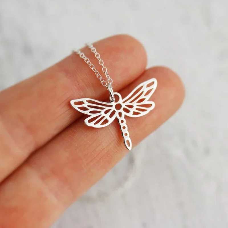 Necklace Stainless Steel Dragonfly Charn Necklace For Women Pendant Stainless Steel Chain Choker Necklaces Party Jewelry Gifts M251211