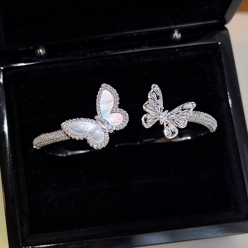Super Sparkling Zircon Mother-of-Pearl Butterfly Open Ultra Fairy Exquisite Fashionable Bracelet Light Luxury High-End Feel Jewelry for Women - view 7