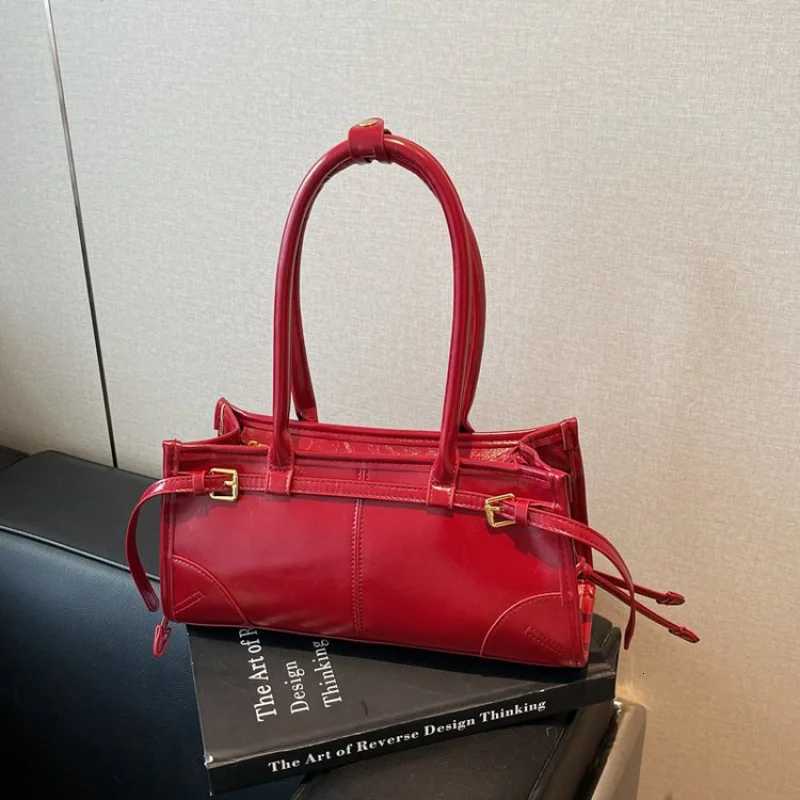 Fiable Ladies Handbag Crafted Fr Orchard-Printed Leather Featuring High-End Lightweight Soft Daily Modern Style Y251211