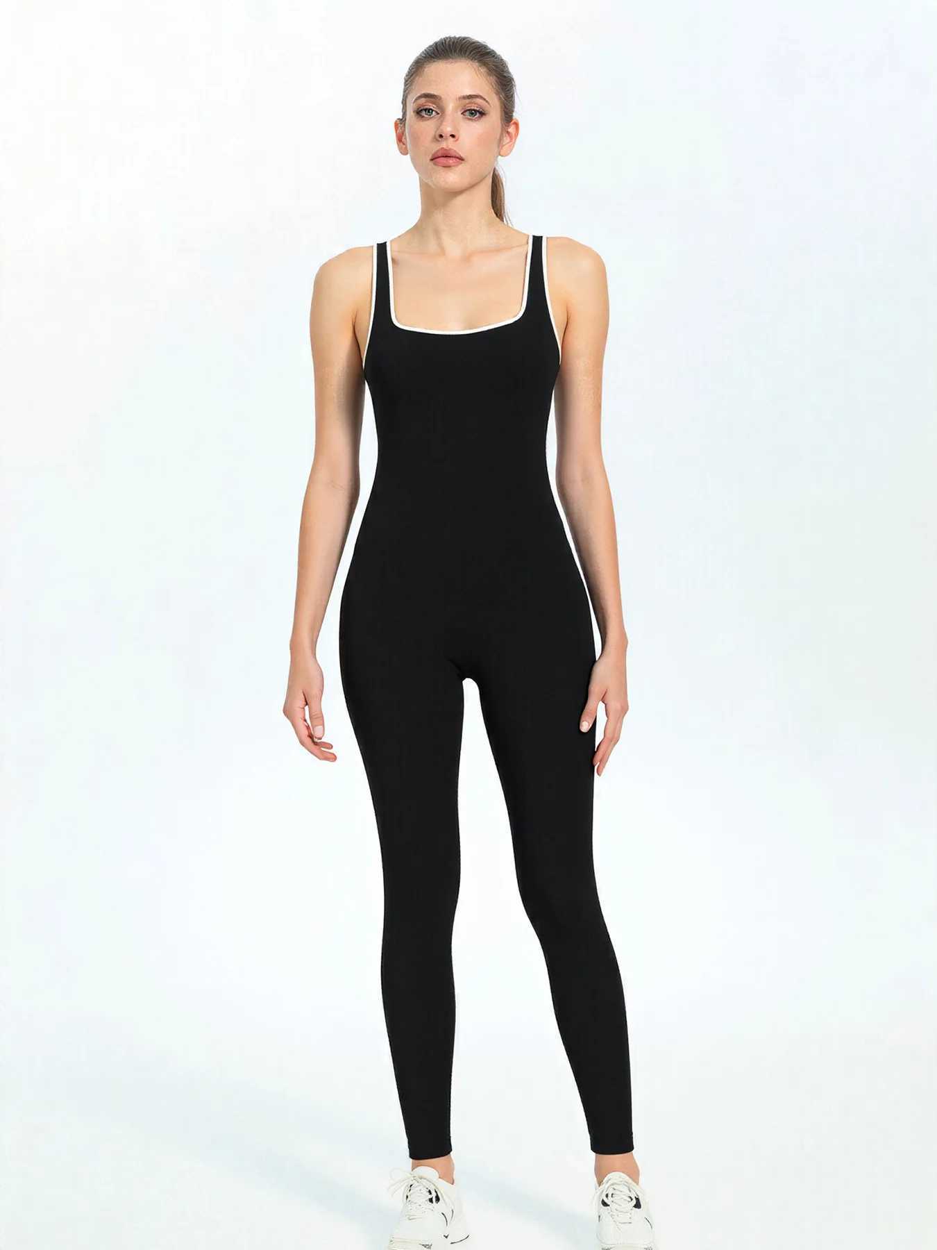 Color-blocking threaded long pants one-piece sportswear set women wear running fitness and yoga wear on the outsideT251211