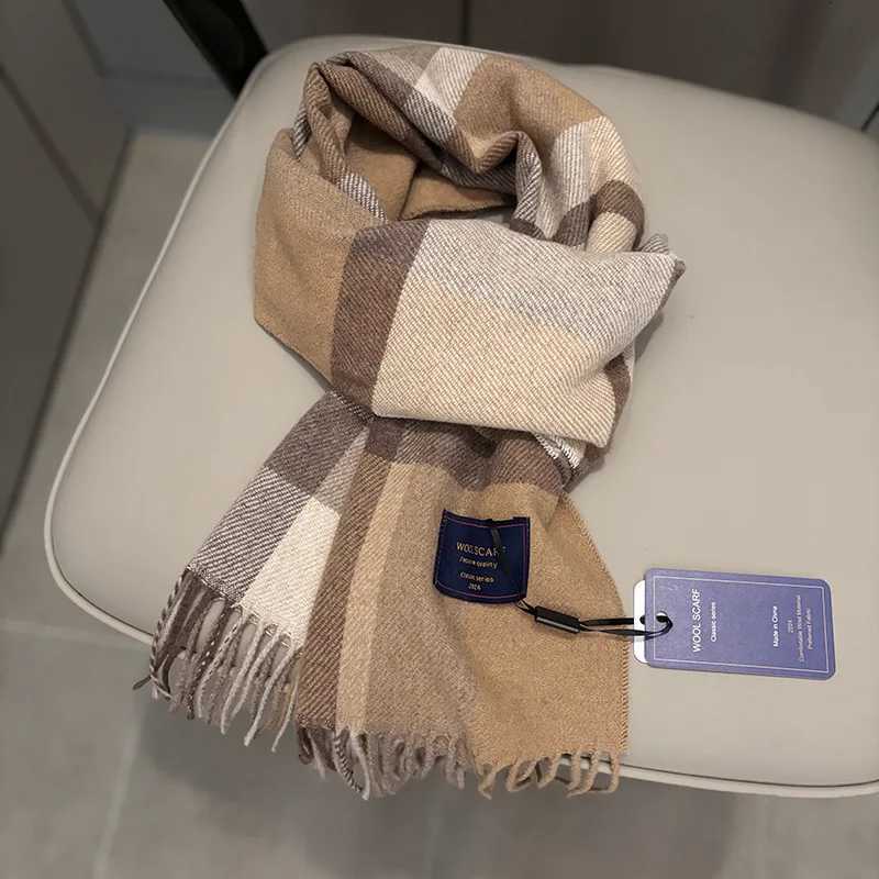 New Fashion Design Pure Wool Plaid Women Men Scarf British Classic Warm Couple Scarves High Quality Multicolored Tassel Muffler Y251211