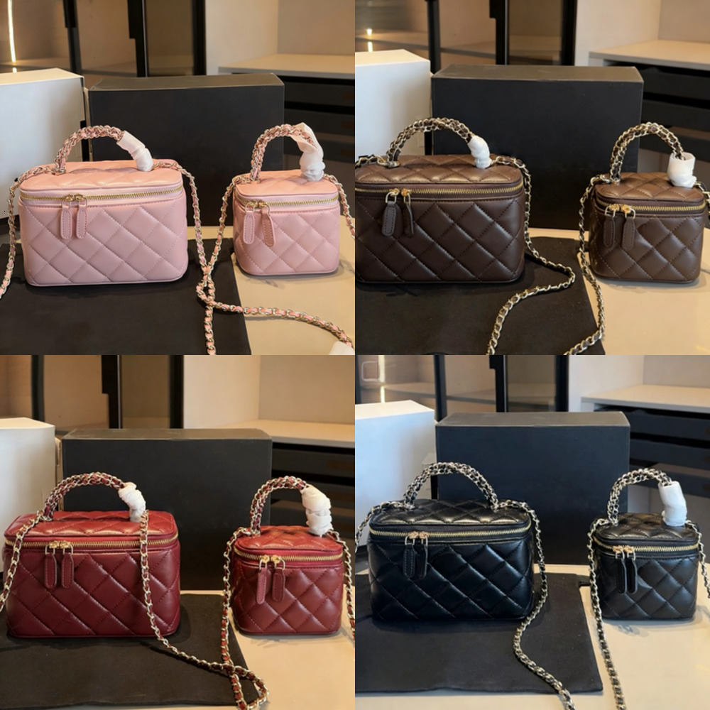 Designer Mirror Cosmetic Bags with Chain Strap Crossbody High Quality Leather Womens Make Up Small Handbag Mini Makeup Bag Vanity Case a555
