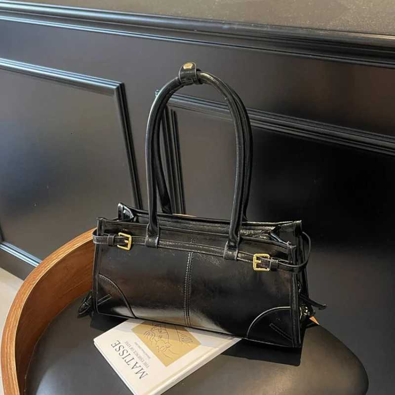 Fiable Ladies Handbag Crafted Fr Orchard-Printed Leather Featuring High-End Lightweight Soft Daily Modern Style Y251211