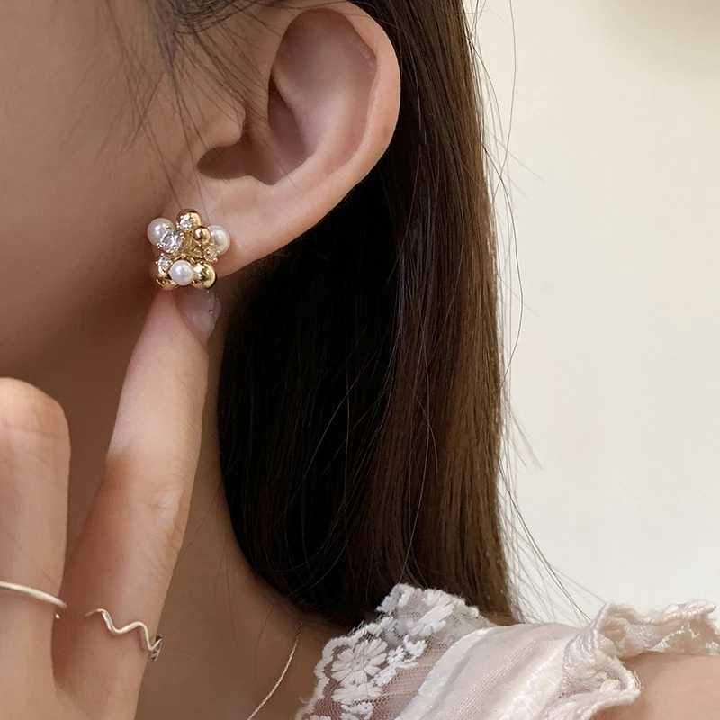 New Design Zircon wer Ball Metal Earrings Elegant Accories For Wens and Girls at Christmas Parties 2025 Fashion Jewelry Y251210