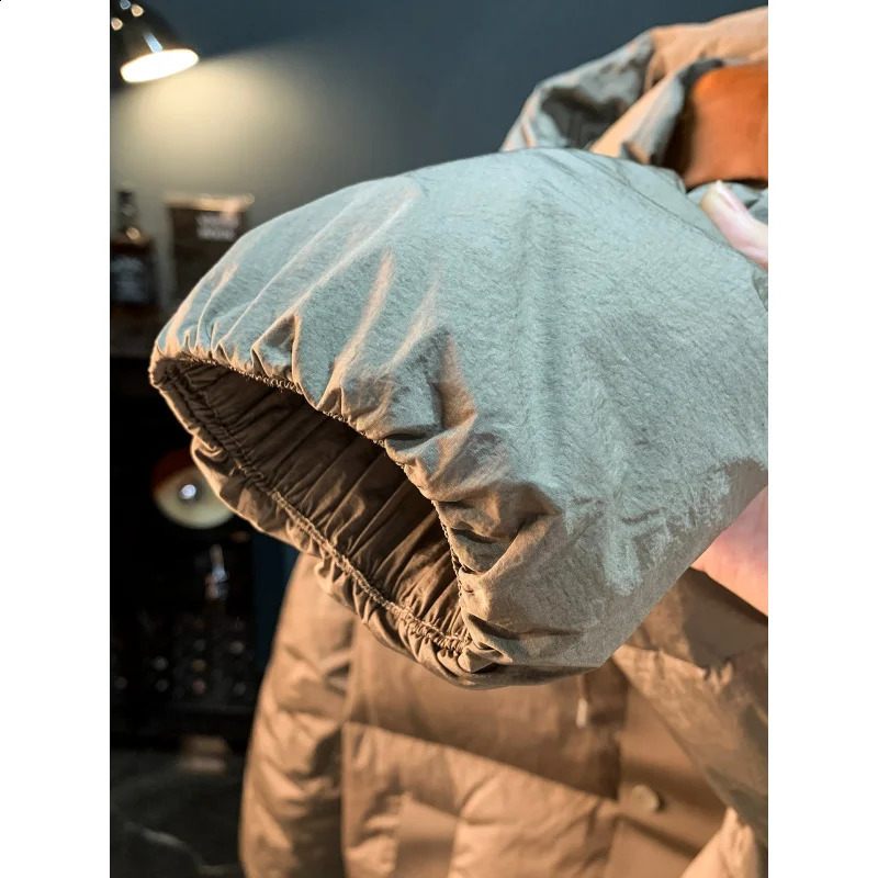 Fluffy down jacket mens winter 2025 hooded warm windproof and cold resistant duck clothes y251205