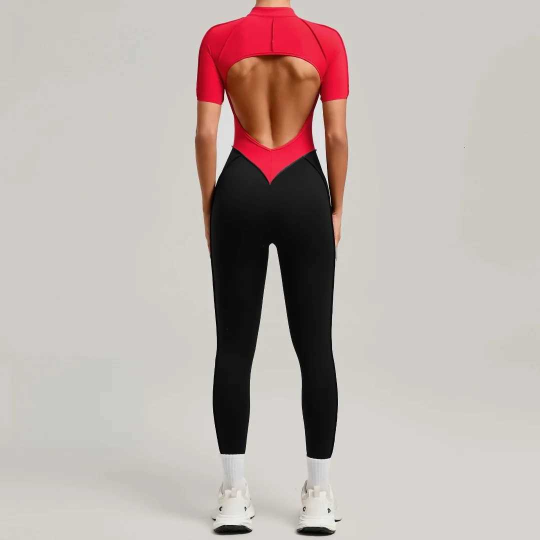 Tight Peach Hip Yoga Jumpsuit Color Block Backless Removable Padding One-Piece Running Workout Clothes Gym Leggings BodysuitsT251211