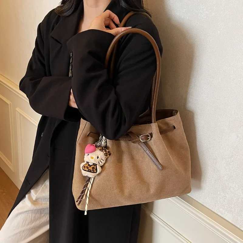 Large Capacity Tote Bag Fi Suede Wen Single Shoder Armpit Bag Versatile Cmuting Handbag Guangzhou High Quality Bag Y251211