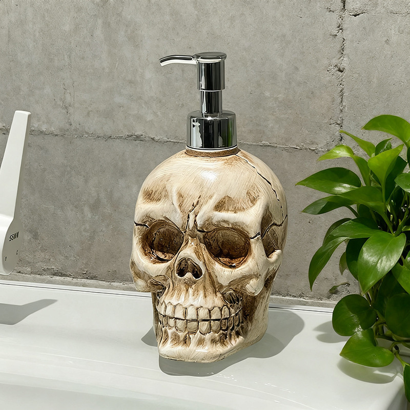Liquid Soap Dispenser Skull Soap Dispenser Bottle Refill Pump Halloween Decor Shampoo Holder Soap Dispenser Ornament for Home Bathroom 230820