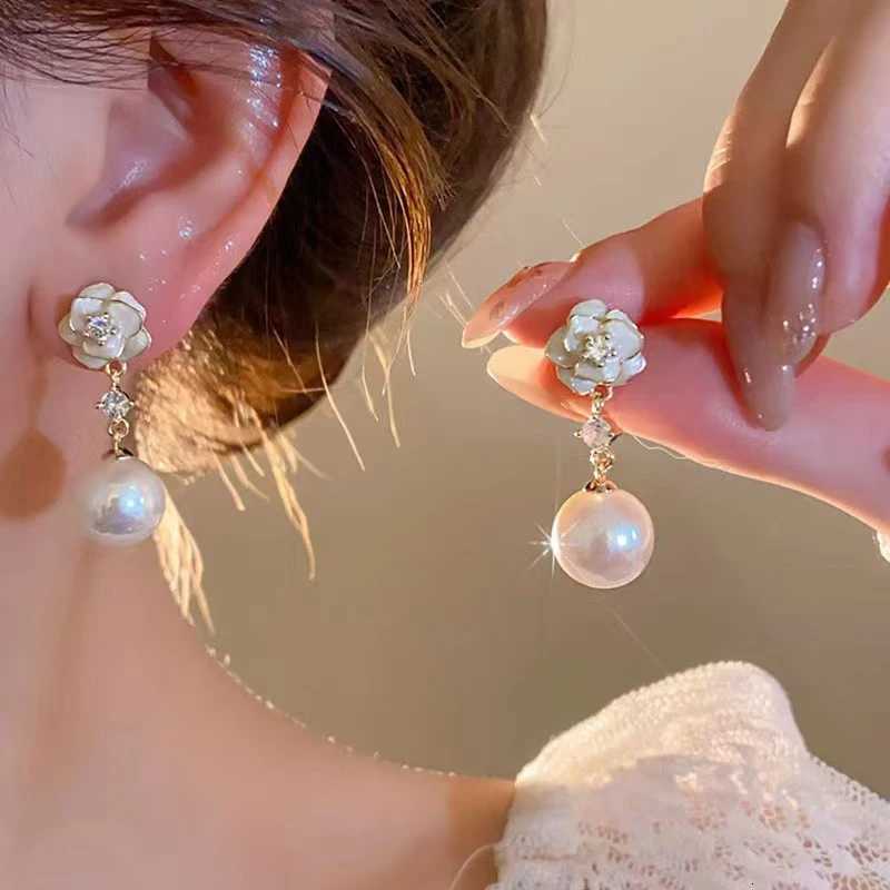 Korean Drip Oil lia wer Crystal Stud Earrings for Wen Elegant Imitation Pearl Pendant Earrings Fashion Party Jewelry Y251210