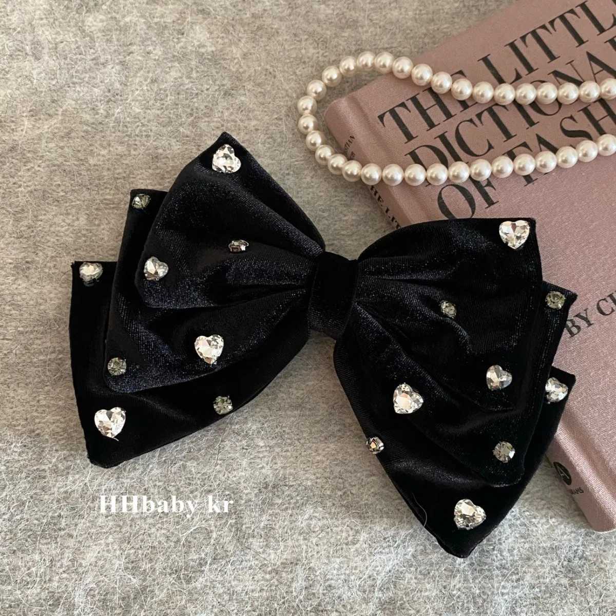 2025 Wen Autumn and winter new handmade gold veet black oversi bow hairpins Y251210