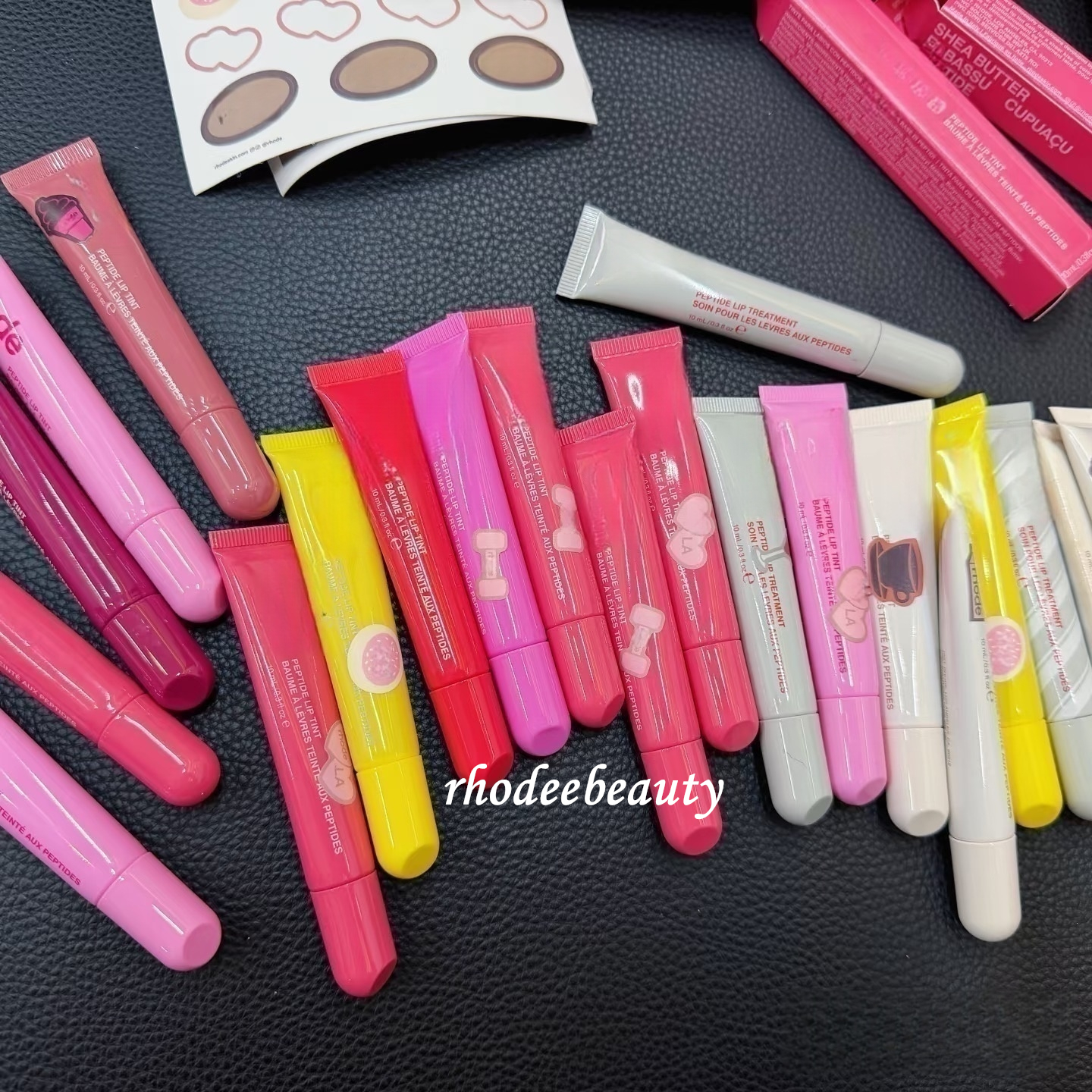 18 Colors Lip Gloss 10ml 0.3oz Pbj Ribbon Toast Espresso Raspberry jelly LipGloss Moisturizing Shiny glitter liquid lipstick Cosmetics free shipping