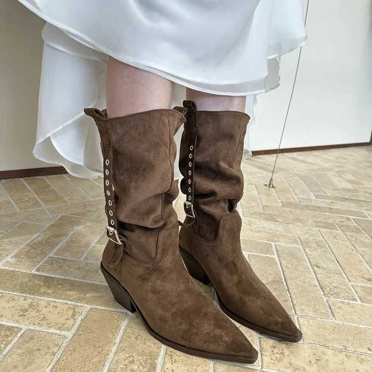 Wern Women Boots 2025 Knee-high Womens Modern Boots Womens Shoes High Quality New Pointed Toe Solid English Style Boots 525XJ251211