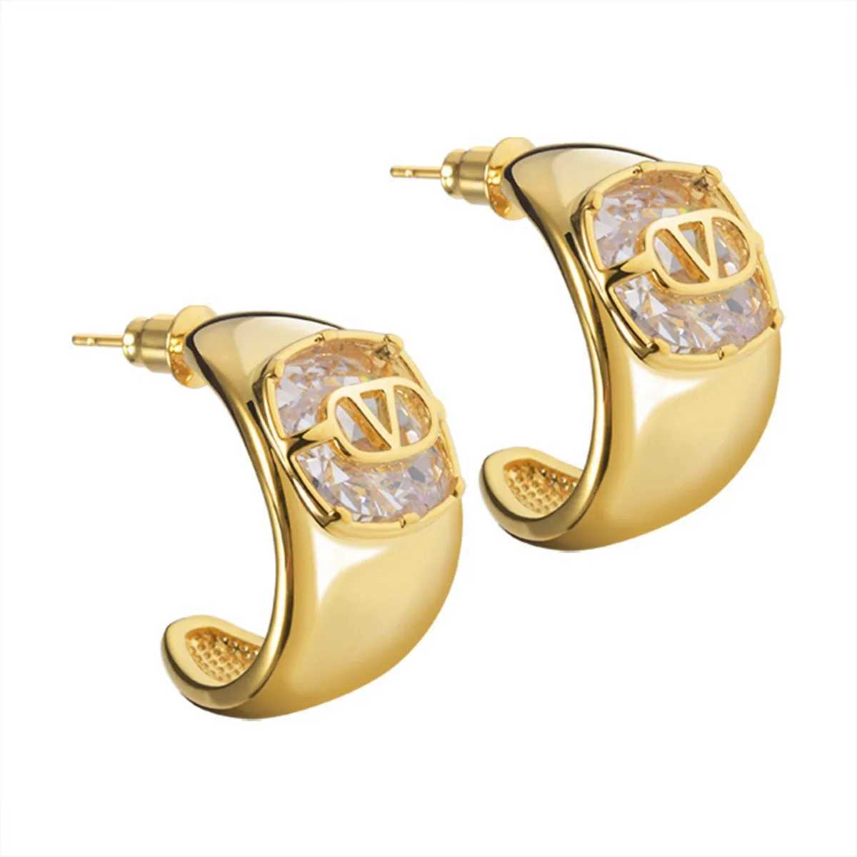 Minimst Luxury EarringsZirconia-Inlaid Vintage DesignElectroplated High-End Studs for Sophisticated StylePrum Gift Idea Y251210