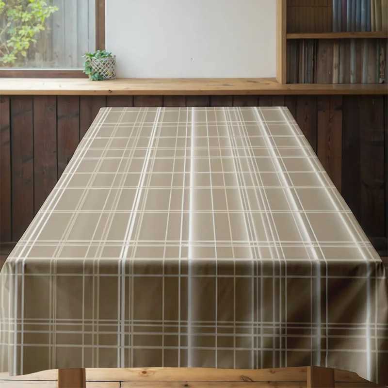 Brown plaid tablecloth plaid pattern waterproof tablecloth for farmhouse dining and party decor H251211