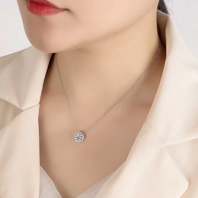 PERFANY 05/1/2CT Moissanite Necklace for Women S925 Pure Silver Round Laboratory Diamond Pendant Fashionable Wedding Jewelry M251211