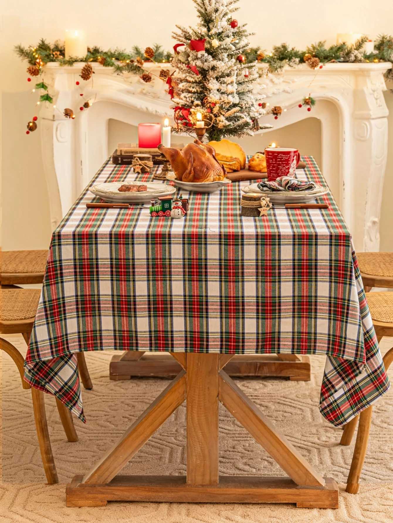 European style Christmas plaid fringe plaid tablecloth suitable for kitchen wedding And holiday table decoration tablecloths H251211
