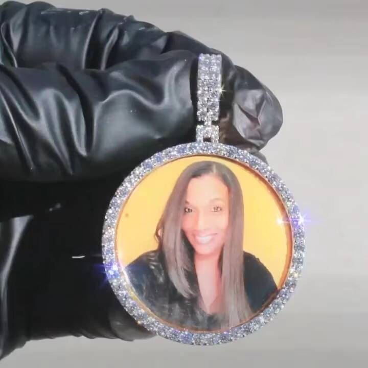 Premium Iced Out Photo Pendant for Men VVS1 Moissanite Diamond Customized Memory Pendant Iced Out Hip Hop Women Jewelry