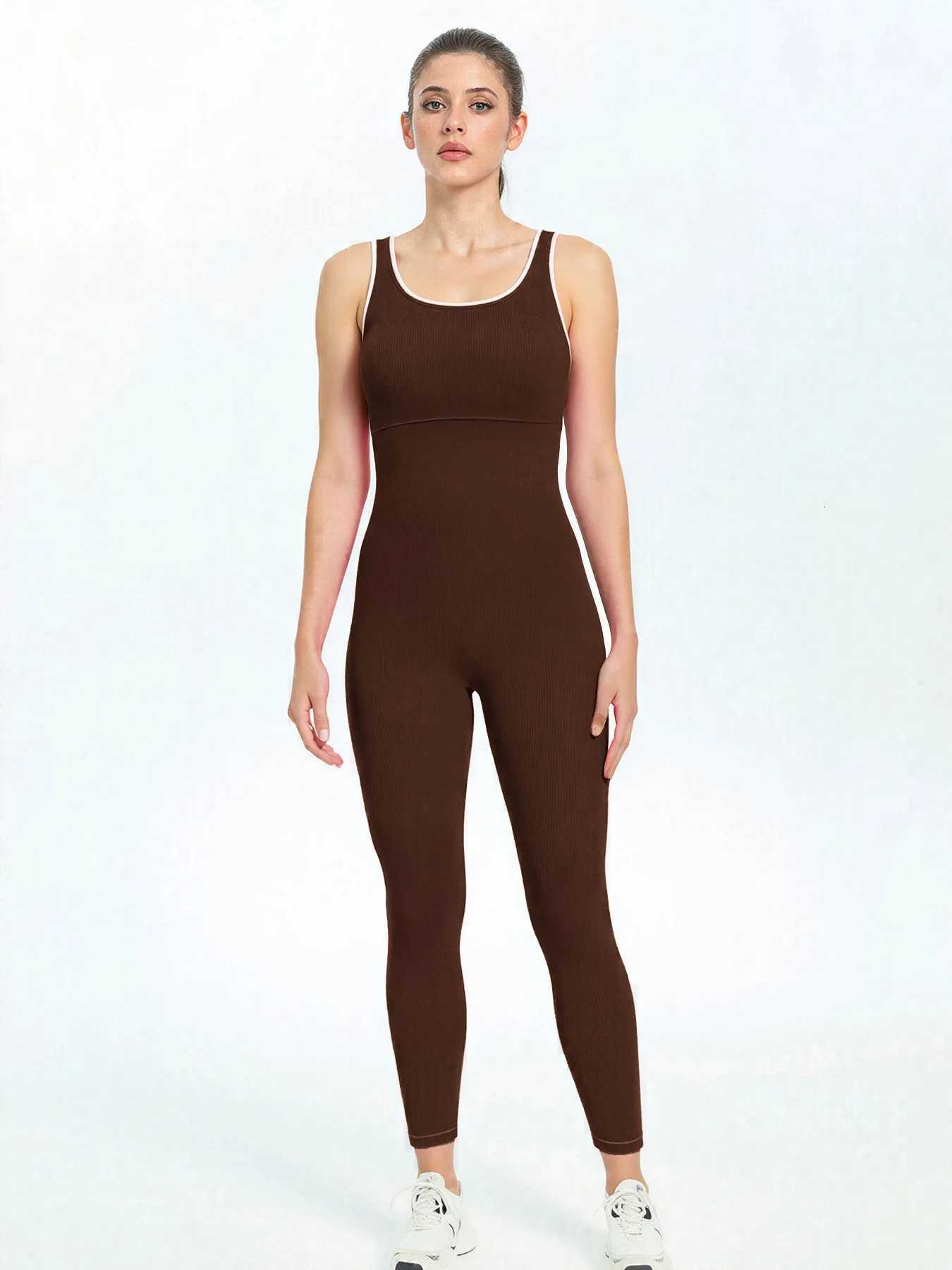 Color-blocking threaded long pants one-piece sportswear set women wear running fitness and yoga wear on the outsideT251211