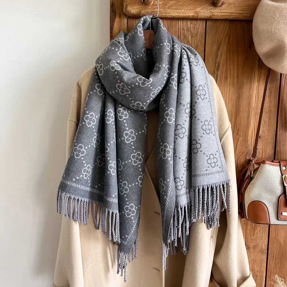 Tassel shawl with winter high-end feel versatile and simple outer layer jacquard imitation cashmere warm scarf Y251211