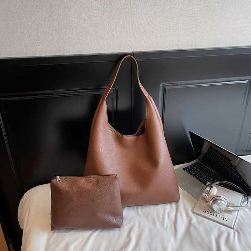 Modern-elegant 2025 New Ladies Luxury Brand Leather Tote Bag Famous Designer Popar Casual Elegant Y251211