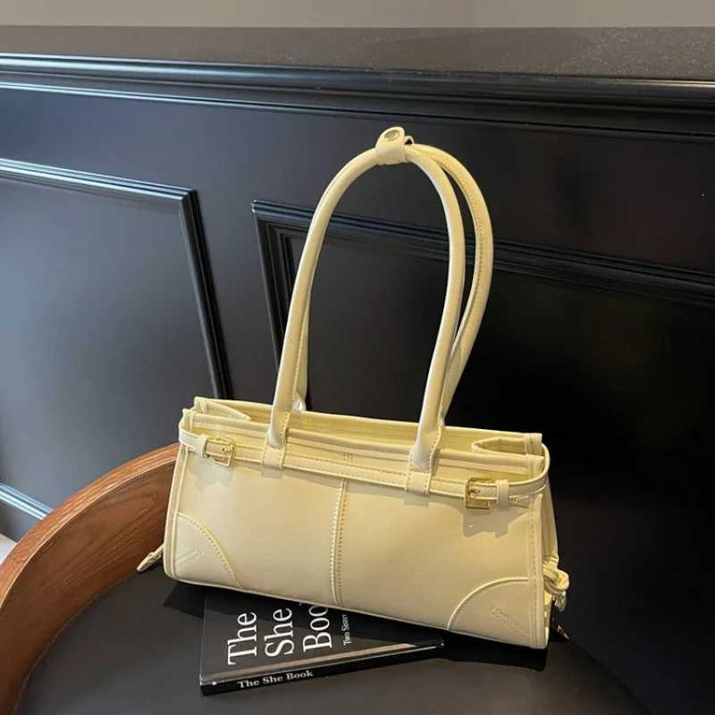 Fiable Ladies Handbag Crafted Fr Orchard-Printed Leather Featuring High-End Lightweight Soft Daily Modern Style Y251211