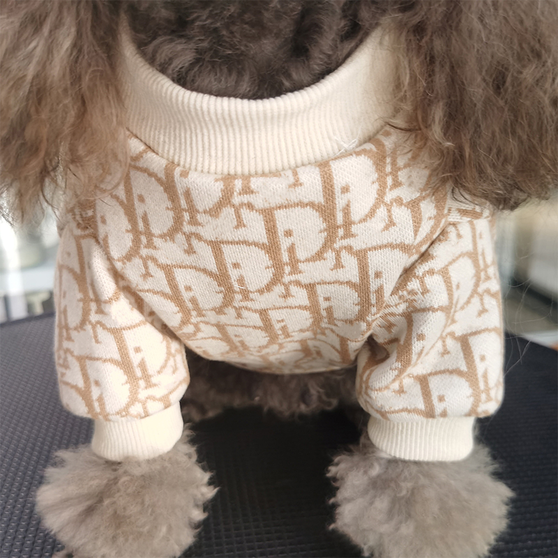 Fashion brand warm clothes for dogs and cats, made of knitted yarn, resistant to pilling, suitable for all dogs and cats. - view 6
