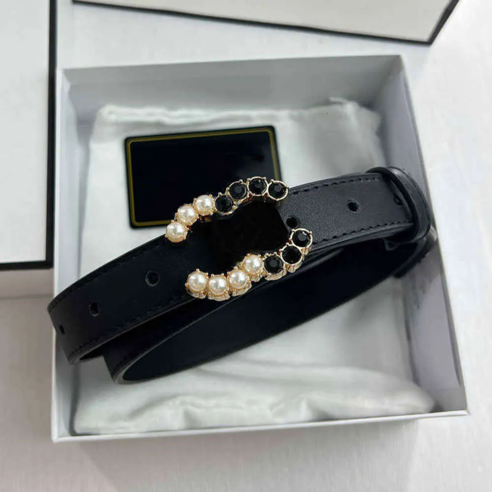 Designer Belts Fashion Brand Women Inlaid Diamond Pearl Metal Letter Buckle Ladies Dress Jeans Belt Thin Waistband Width 2.5Cm