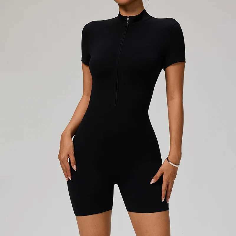 Solid Color Half Zip Short Sleeved Shirt Short Leg Set Tight Yoga Jumpsuit Women Gym Wear Fitness One Piece Sports Suit WorkoutT251211