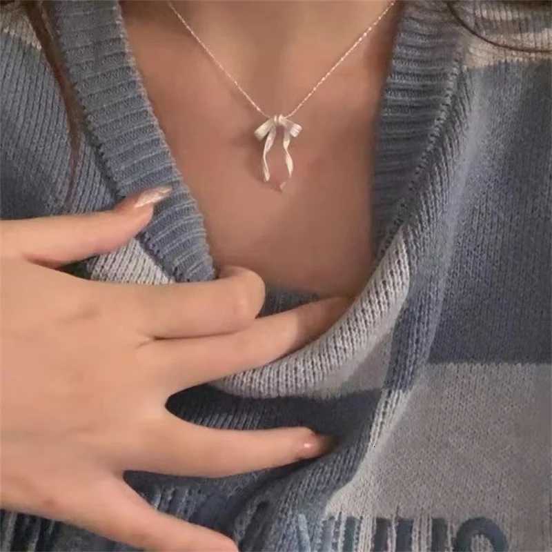 Exquisite Clavicle Chain Elegant Scrub Bow Pendant Necklace For Women Girls Temperament Collar Chain Korean Student M251211