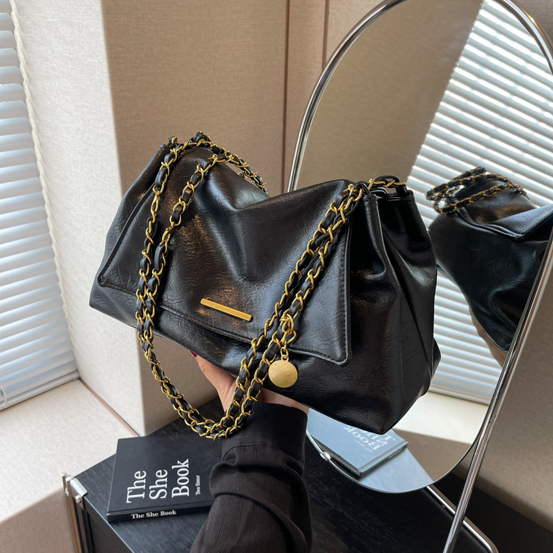 Hot Free shipping designer bags for womens Shoulder bags black khaki brown Textured Versatile New Retro Chain Tote Bag