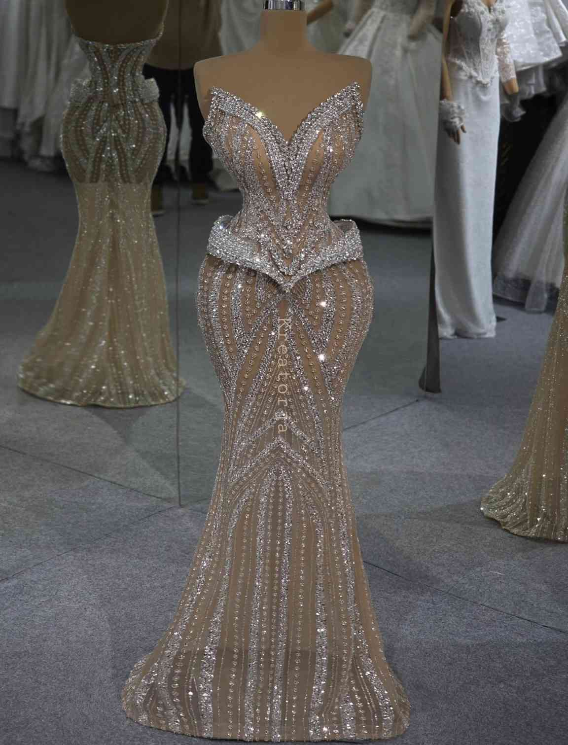 Luxury Crystal Sequined Prom Dresses Elegant Sleeveless V Neck Evening Dress Floor Length Lace Party Gown Customized