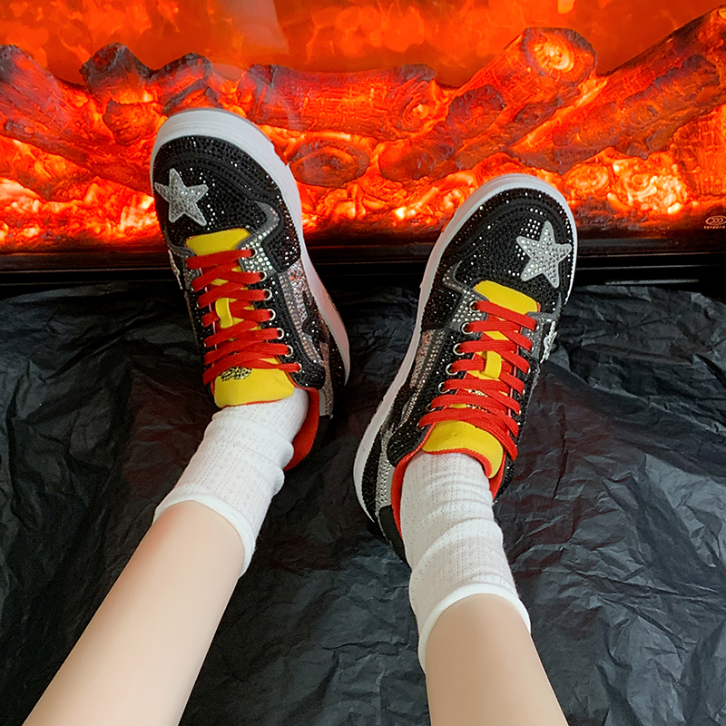 Autumn Leather Luxury Women Shoes New Style Fashion Star Platform Shoes Ins Platforms Sneakers Tide Shine Bling Rhinestone Shoes Designer Casual Flat 